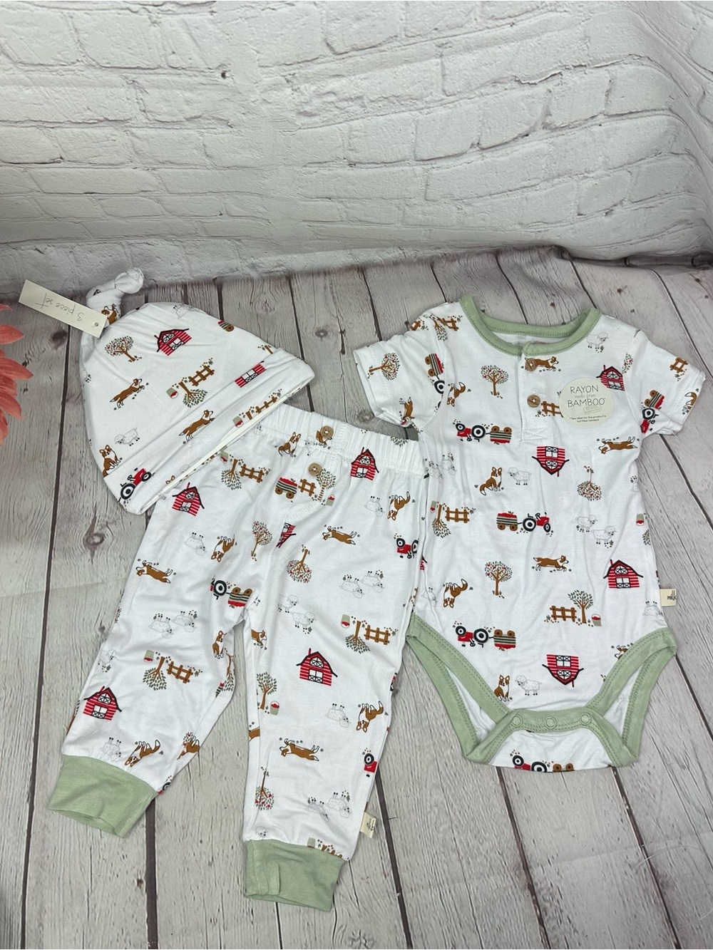 Milkberry White & Green Farm Animal One-Piece Set for Kids 3-6M